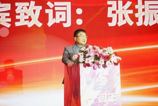山東省化工專項(xiàng)行動(dòng)辦產(chǎn)業(yè)升級(jí)組組長劉梅生致辭 山東省化工專項(xiàng)行動(dòng)辦產(chǎn)業(yè)升級(jí)組組長劉梅生致辭
