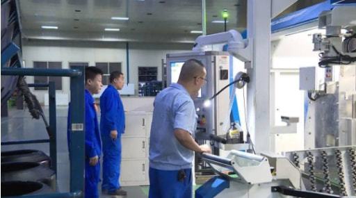 缺氣保用輪胎專用成型機 缺氣保用輪胎專用成型機