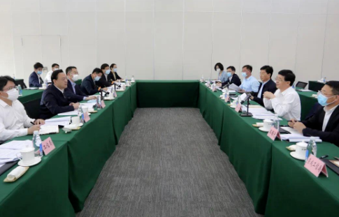 威海市長到成山集團調研 威海市長到成山集團調研