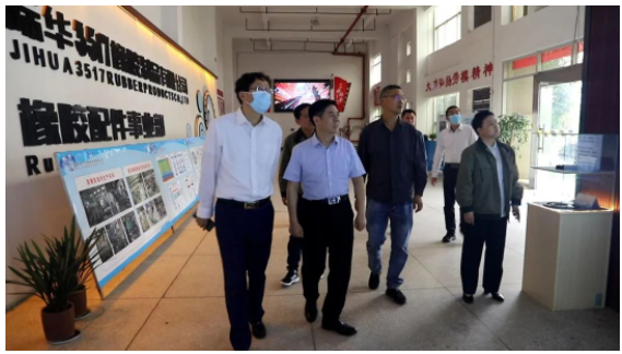 際華橡膠工業有限公司是國內唯一一家天然橡膠行業全產業鏈運營、全流程運作的企業。