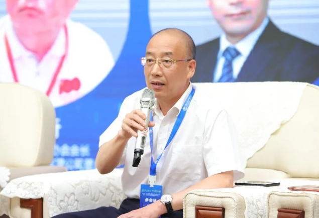 常州市涂料協(xié)會(huì)會(huì)長(zhǎng)、中海油常州涂料化工研究院有限公司副總經(jīng)理王留方