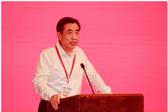 山東省橡膠行業(yè)協(xié)會(huì)理事會(huì)副會(huì)長(zhǎng)袁仲雪講話 山東省橡膠行業(yè)協(xié)會(huì)理事會(huì)副會(huì)長(zhǎng)袁仲雪講話