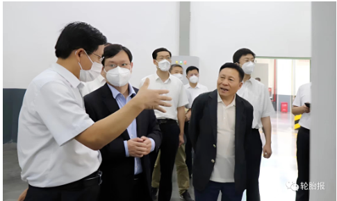 孫繼業對華勤集團強有力的疫情防控和保產提產舉措給予充分肯定，對企業堅持高質量發展、創新防風險發展和強強聯合發展取得的成績予以高度評價。他表示，華勤集團高效統籌疫情防控和企業發展，確保了正常生產經營，為保障經濟社會穩定做出了積極貢獻。希望華勤集團繼續嚴守疫情防控風險底線，為推動企業實現高質量發展保駕護航。