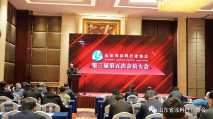 在理事會中，與會代表聽取并通過了林喆秘書長2022年協會工作總結報告和膠黏劑分會的成立申請。