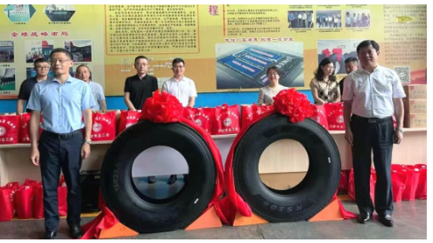 2022年，公司全鋼子午線載重輪胎生產(chǎn)規(guī)模達到設計目標200萬套，目標銷售收入18億元，并啟動600萬條半鋼項目。