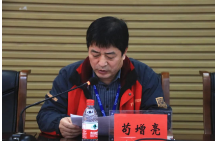 集團精益研究院執(zhí)行院長閆圣利做了2023年管理思路分享。 集團精益研究院執(zhí)行院長閆圣利做了2023年管理思路分享。