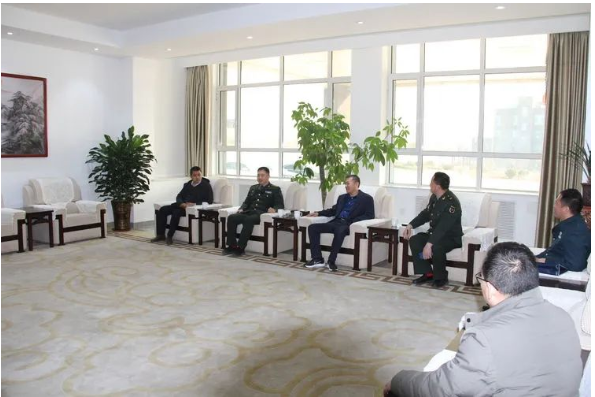 諸城市人武部政委孫卓立到美晨工業(yè)集團調研指導工作 諸城市人武部政委孫卓立到美晨工業(yè)集團調研指導工作