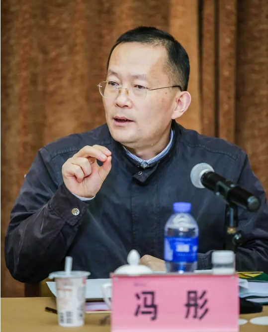 馮彤在總結講話中對為廣墾橡膠事業發展做出貢獻的老一輩領導及同事們表示衷心感謝，沒有當年的不懈奮斗，也就沒有今天的良好發展局面。