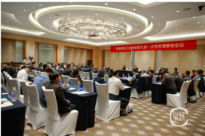 劉普軍會長指出，中國涂料工業協會常務理事會應具有榮譽感、責任感和自豪感，并強調，常務理事單位要帶頭執行協會章程，帶頭執行行規行約，要做企業發展的示范者，做行業發展的引領者，要維護行業整體利益，樹立行業良好形象。
