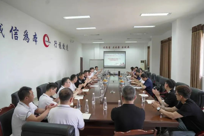 遠星與隆鑫建立友好合作關(guān)系，共同推動機車制造行業(yè)發(fā)展