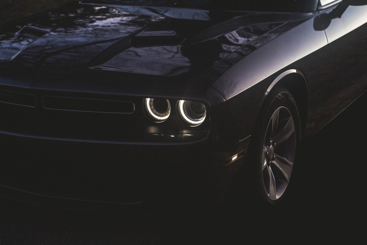 新能源汽車風(fēng)口下，松井?dāng)M募資6.2億擴(kuò)產(chǎn)汽車漆